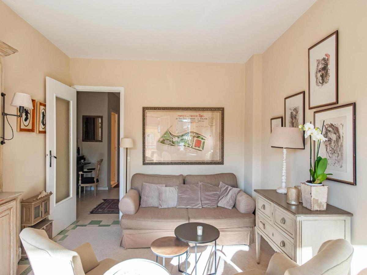 Nice Apartment In Menton With Balcony Terrace Eksteriør bilde
