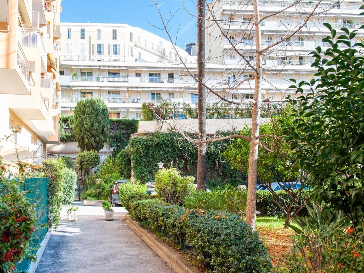 Nice Apartment In Menton With Balcony Terrace Eksteriør bilde